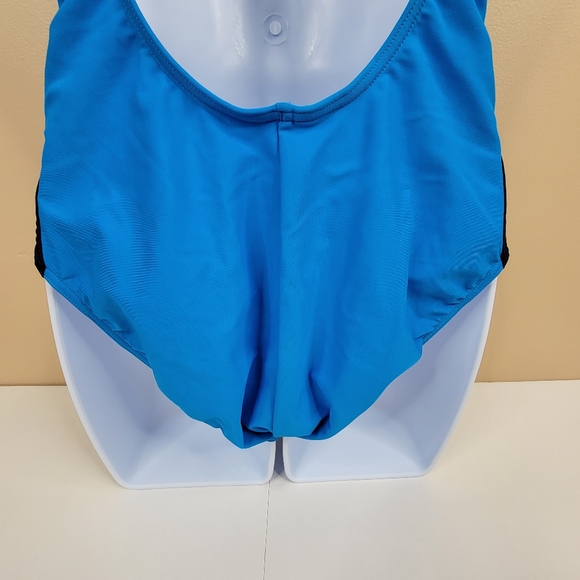 NWOT Adidas One Piece Swimsuit Size Large - Picture 6 of 12